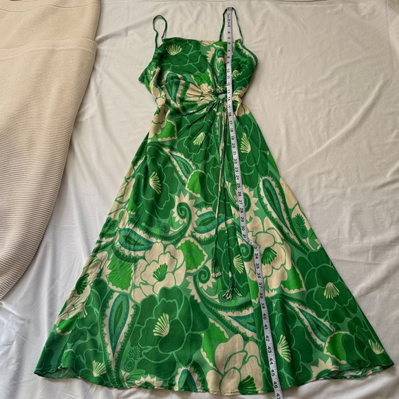 FARM Rio Green and Cream Patterned Midi Dress - Picture 7 of 14